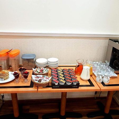 Mclays Guest House Glasgow Luaran gambar