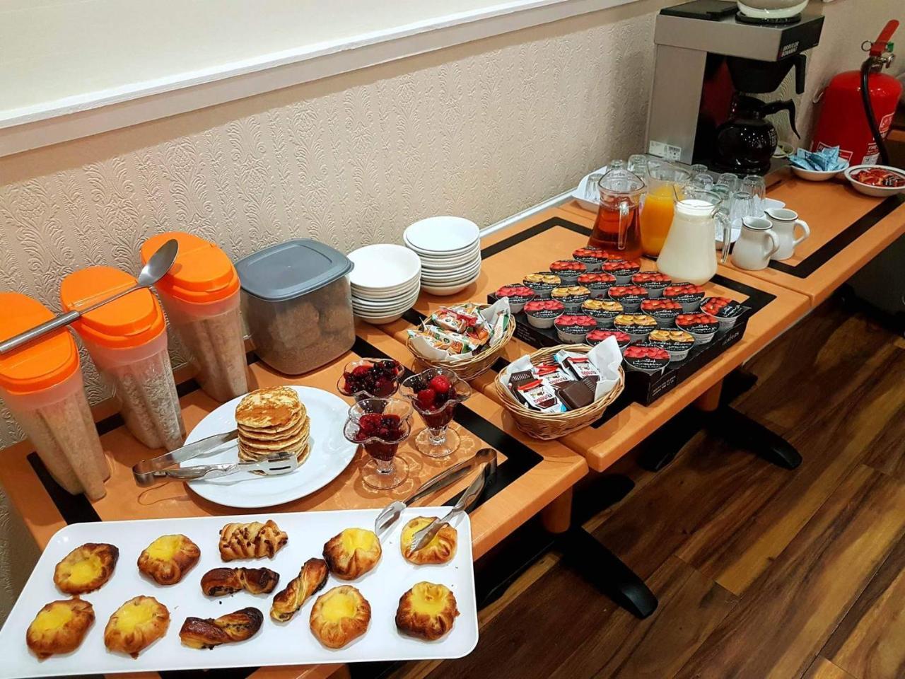 Mclays Guest House Glasgow Luaran gambar